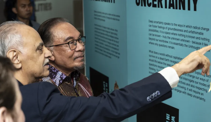 PM Anwar explores Uncertainty